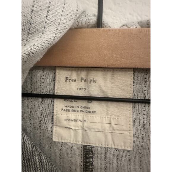FREE PEOPLE ANTHROPOLOGIE HEATHERED GRAY ZIP UP SWEATSHIRT DRAWSTRING HOOD SZ S - Picture 5 of 5